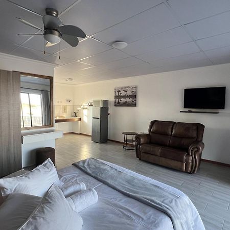 Villa Plot 19 Ghanzi Esterno foto
